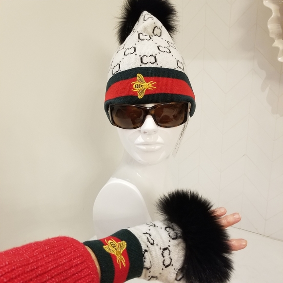 MITCHIES hat & gloves fur Poms - Picture 5 of 15